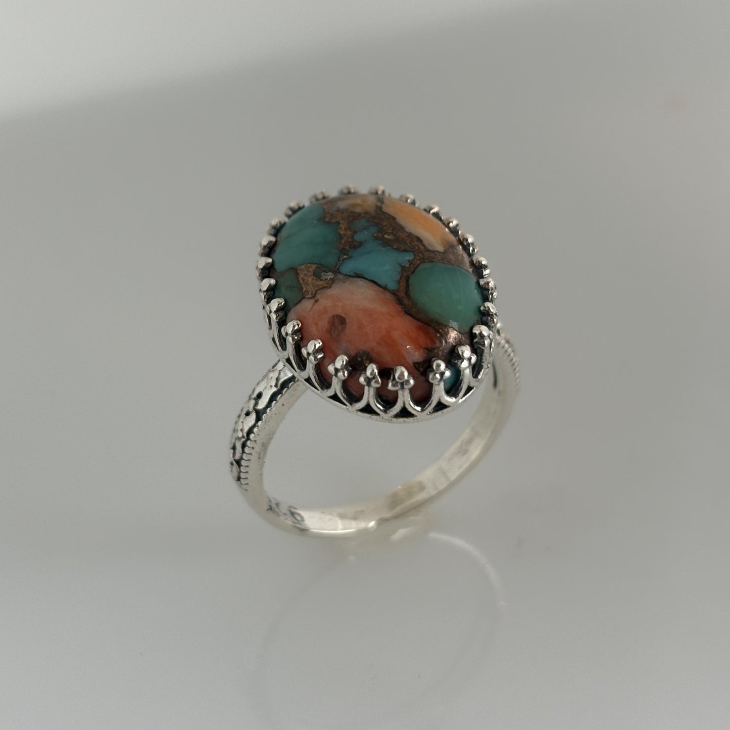 Spiny Oyster Turquoirse Ring