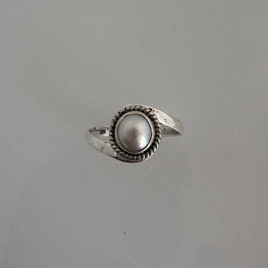 Sterling Silver Pearl Ring